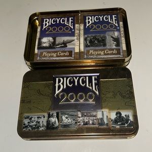 BICYCLE 2000 box with playing card collection unisex..